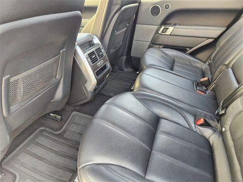 Used 2014 Land Rover Range Rover Sport HSE image 29