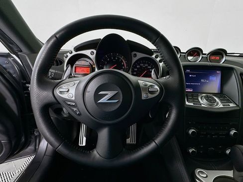 Used 2019 Nissan 370Z Touring Sport image 11