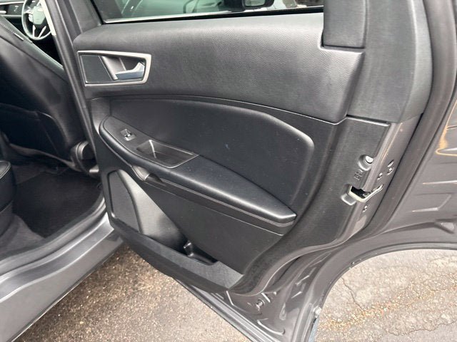 Used 2024 Ford Edge SEL w/ Convenience Package AWD/4WD image 12