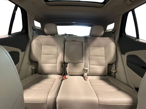 Used 2022 GMC Terrain Denali AWD/4WD image 45