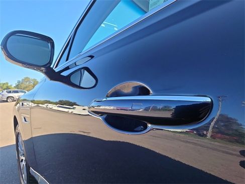 Used 2025 Genesis GV80 2.5T Standard image 29