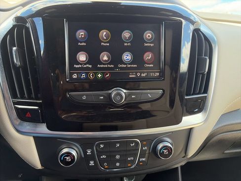 Used 2022 Chevrolet Traverse LS FWD image 26