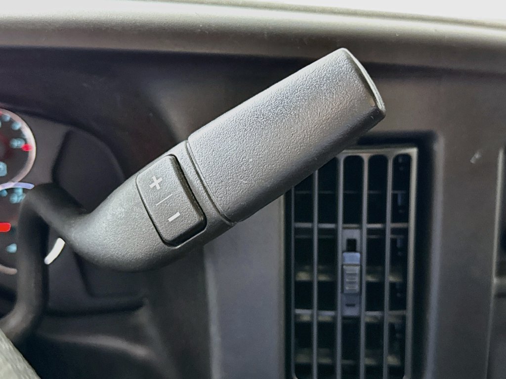 Used 2025 GMC Savana 2500 w/ Driver Convenience Package RWD image 8