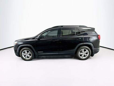 Used 2018 GMC Terrain SLE w/ Driver Convenience Package FWD image 4