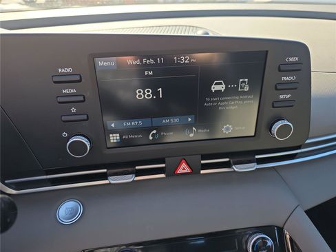 New 2026 Hyundai Elantra SEL Sport Premium image 16