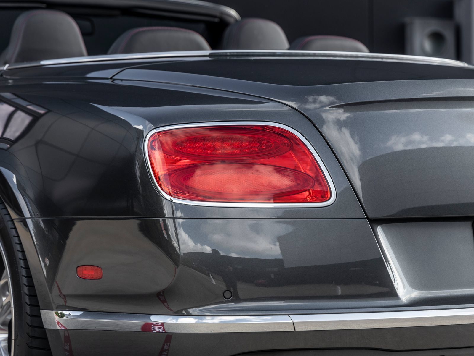 Used 2017 Bentley Continental GT AWD/4WD image 13