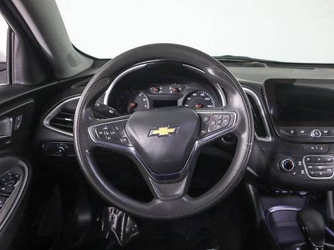 Used 2024 Chevrolet Malibu LT image 37