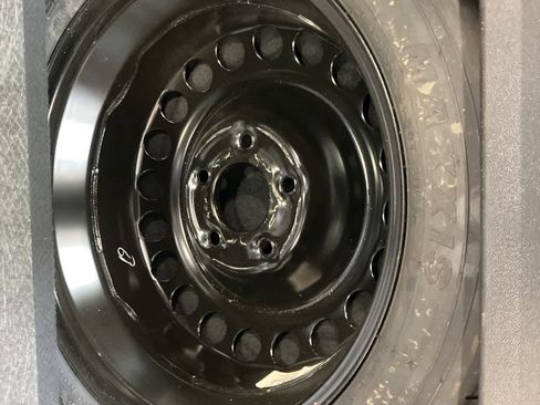 Used 2024 Chevrolet Equinox LT image 31