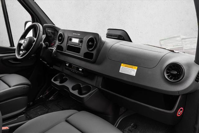 Used 2026 Mercedes-Benz Sprinter 2500 image 24
