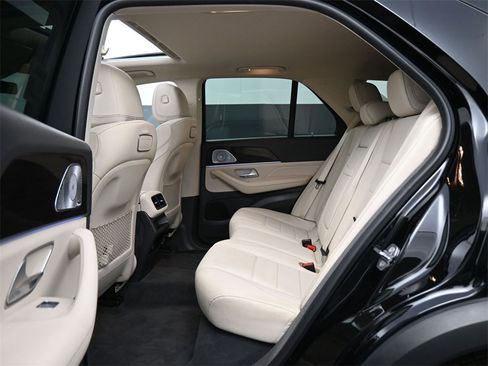 Used 2020 Mercedes-Benz GLE 350 image 16