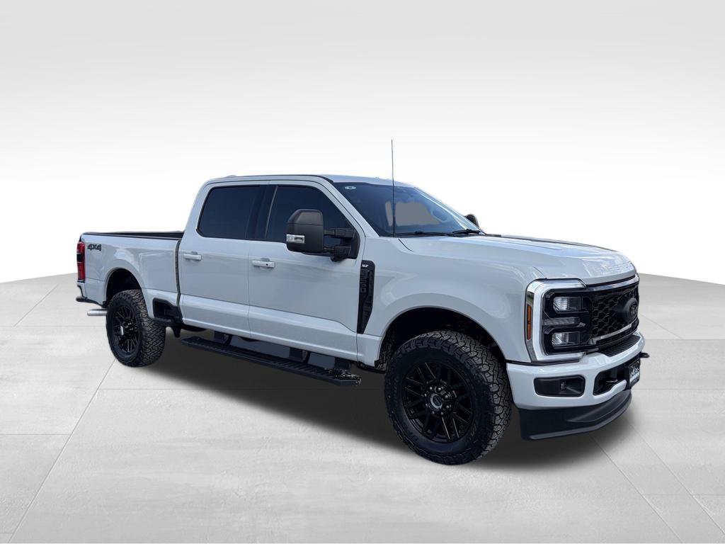 Used 2025 Ford F250 XLT w/ Black Appearance Package AWD/4WD image 27