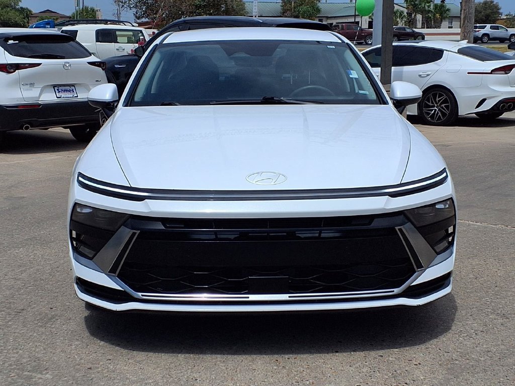 Used 2025 Hyundai Sonata SEL FWD image 3