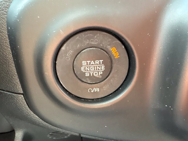 Used 2022 Jeep Wrangler Unlimited Sport AWD/4WD image 21