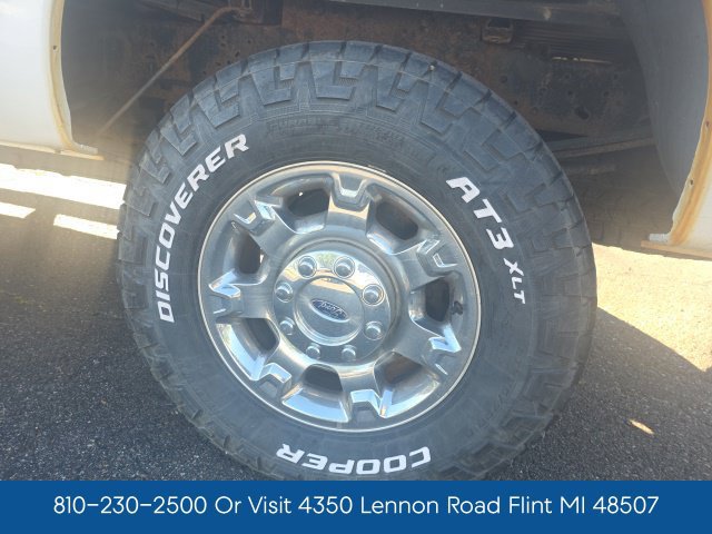Used 2015 Ford F250 XLT w/ XLT Premium Package AWD/4WD image 7