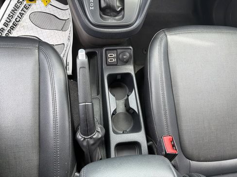 Used 2022 Ford Transit Connect XL FWD image 30