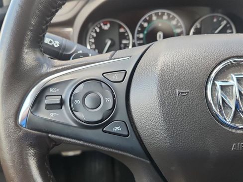 Used 2018 Buick LaCrosse Essence FWD image 14