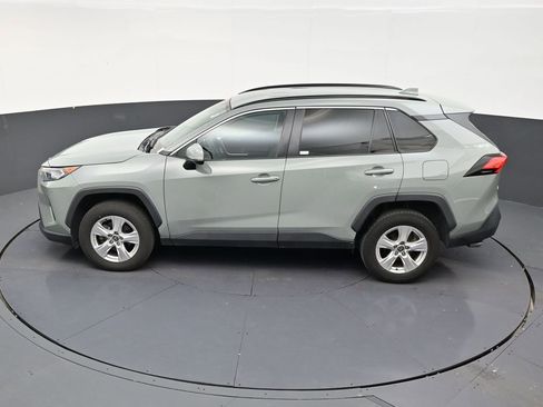 Used 2021 Toyota RAV4 XLE FWD image 13
