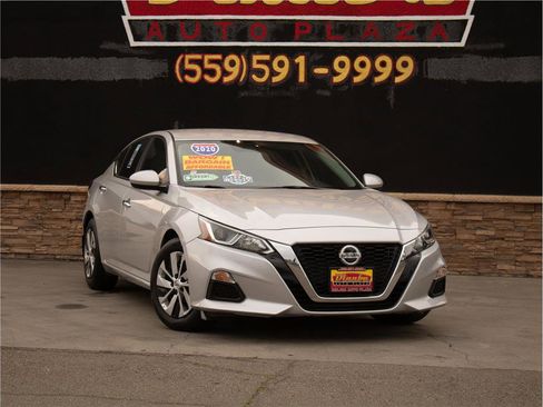 Used 2020 Nissan Altima 2.5 S image 4