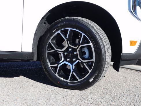 New 2026 Ford Maverick Lariat image 13