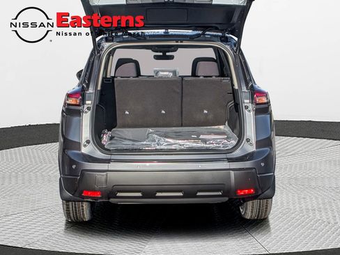 New 2026 Nissan Rogue SV w/ Cold Weather Package image 12