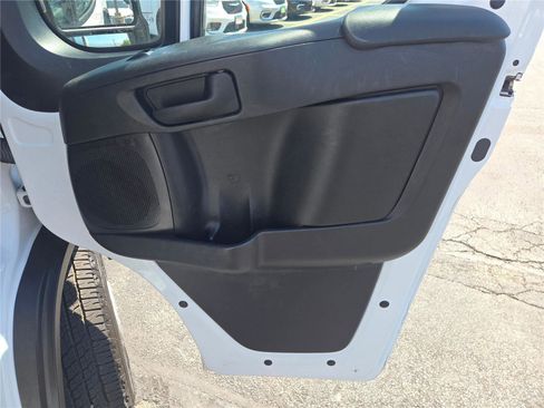 Used 2023 RAM ProMaster 2500 FWD image 6