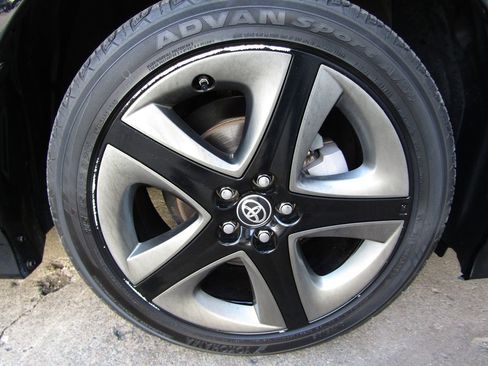 Used 2021 Toyota Prius XLE image 34