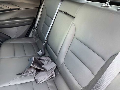 Used 2024 Chevrolet TrailBlazer RS w/ Driver Confidence Package image 23