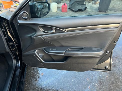 Used 2017 Honda Civic EX-L image 17