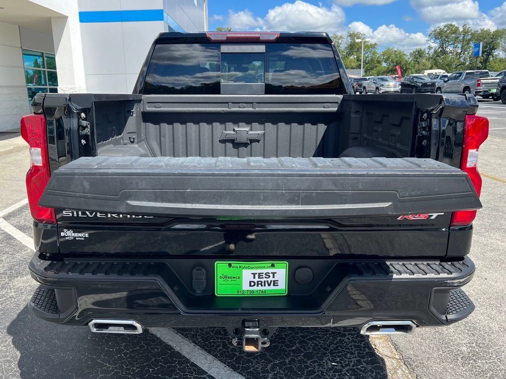 Used 2021 Chevrolet Silverado 1500 RST w/ All Star Edition Plus AWD/4WD image 9