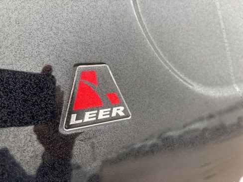 Used 2018 Chevrolet Silverado 1500 LT image 17