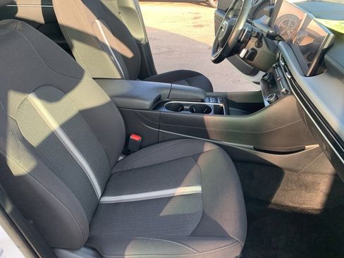 Certified 2025 Hyundai Sonata SEL image 16