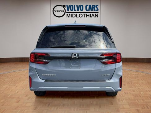 Used 2025 Honda Odyssey Sport-L image 19