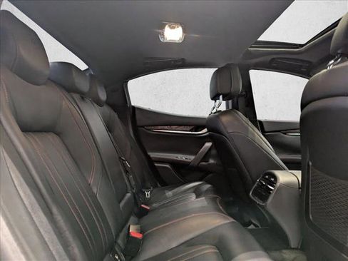 Used 2015 Maserati Ghibli S Q4 image 19