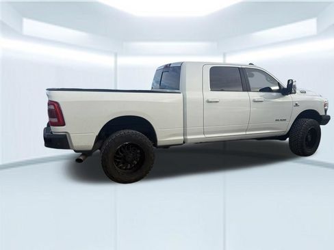 Used 2024 RAM 2500 Laramie AWD/4WD image 5