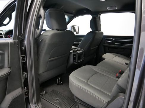 New 2026 RAM 3500 Big Horn AWD/4WD image 9