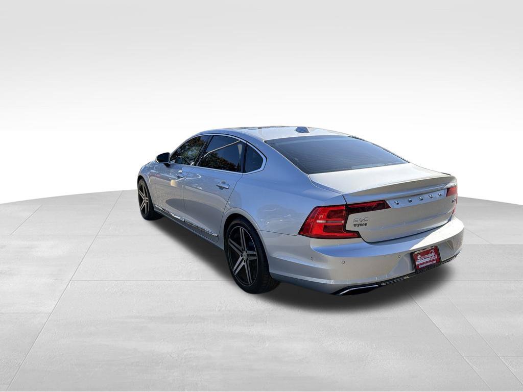 Used 2018 Volvo S90 T6 Inscription w/ Convenience Package AWD/4WD image 3