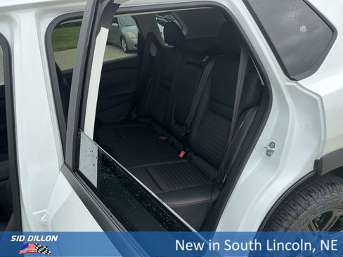 New 2026 Nissan Rogue SV image 10