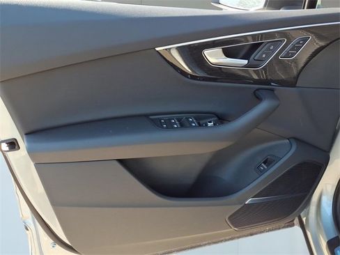 New 2026 Audi Q7 3.0T Premium image 8