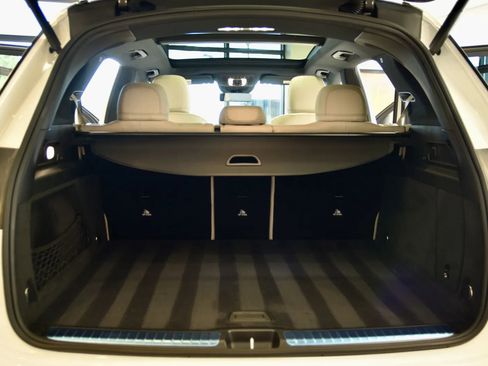 Used 2024 Mercedes-Benz GLE 350 4MATIC image 23