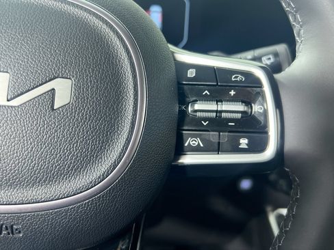 New 2027 Kia Carnival SX w/ Dark Edition Package FWD image 19
