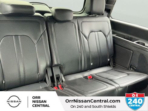 Used 2020 Ford Expedition Limited w/ Equipment Group 301A AWD/4WD image 13