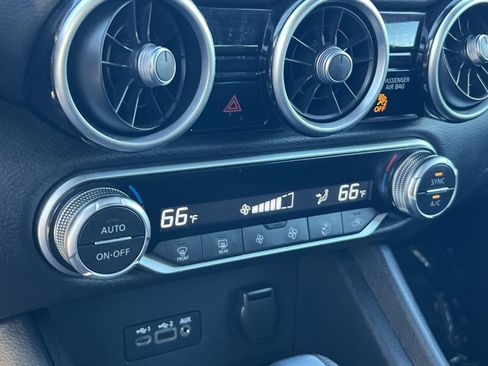 Used 2021 Nissan Sentra SV image 17