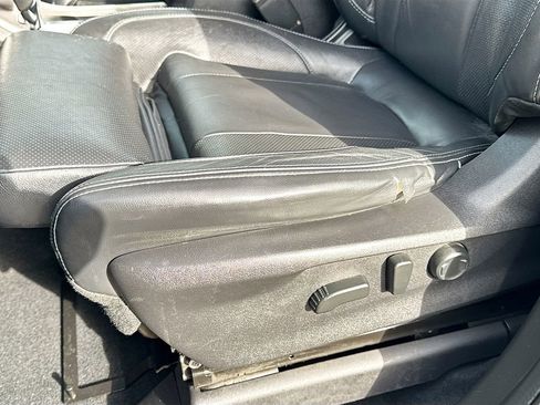 Used 2020 Subaru Ascent Limited w/ Technology Package image 24