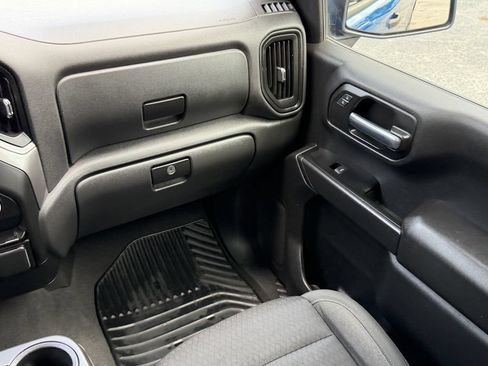 Used 2023 Chevrolet Silverado 1500 Custom RWD image 15