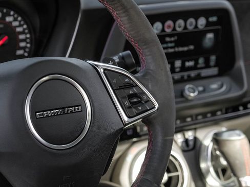 Used 2018 Chevrolet Camaro ZL1 image 15