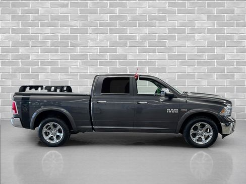 Used 2017 RAM 1500 Laramie image 5