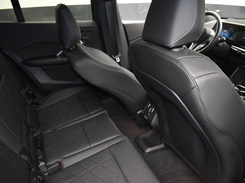 Used 2025 BMW X2 xDrive28i image 20