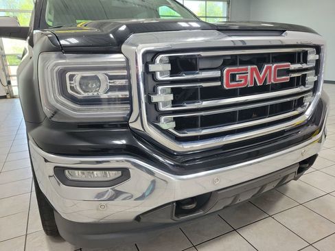 Used 2016 GMC Sierra 1500 SLT w/ SLT Premium Package AWD/4WD image 28