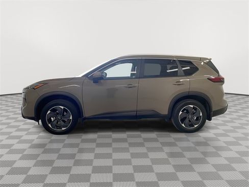 Certified 2024 Nissan Rogue SV w/ SV Premium Package image 7