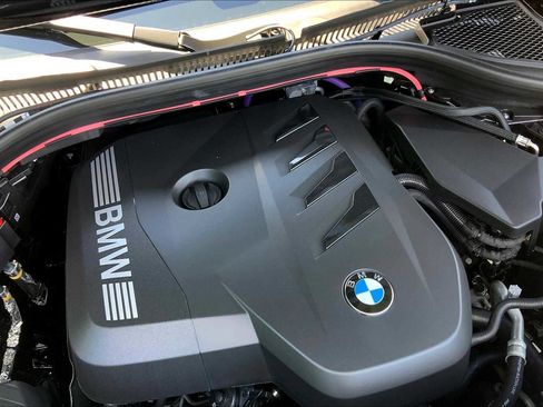 Used 2025 BMW X3 xDrive30i w/ Premium Package image 17